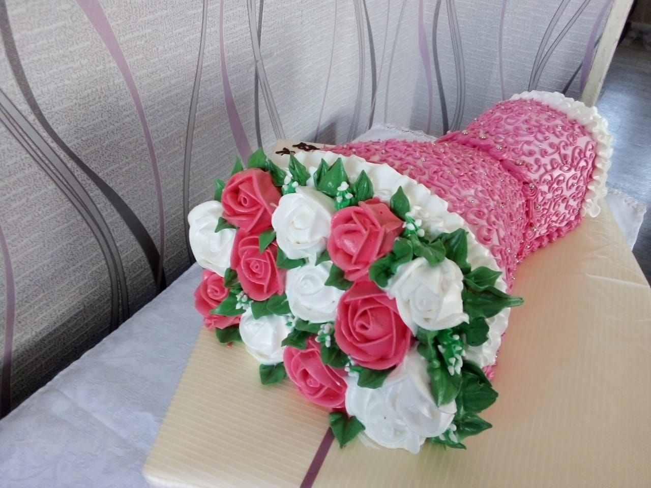 торт в виде букета цветов
